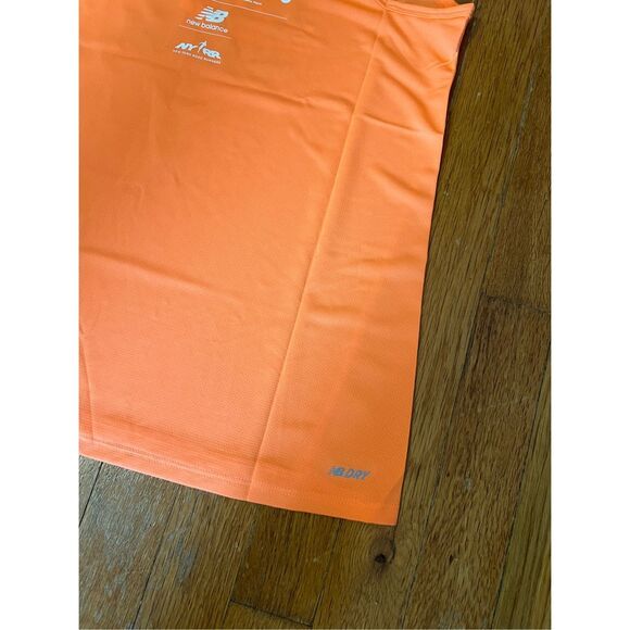 NEW BALANCE LGBT PRIDE 2024 NYRR RACE TOP - Picture 6 of 9